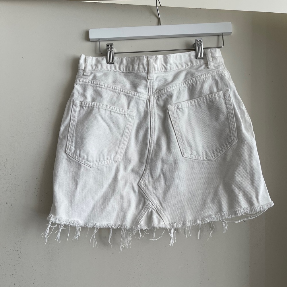 Reformation Cherry Skirt - Picture 4 of 6